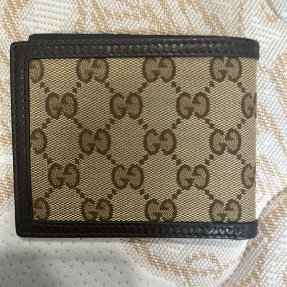 COPY - Gucci wallet mint condition, used-like new - Picture 4 of 4